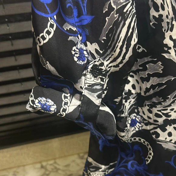 AB Studio Women’s Chain Print 3/4 Sleeve V-Neck Collarless Shirt Large - Picture 8 of 10